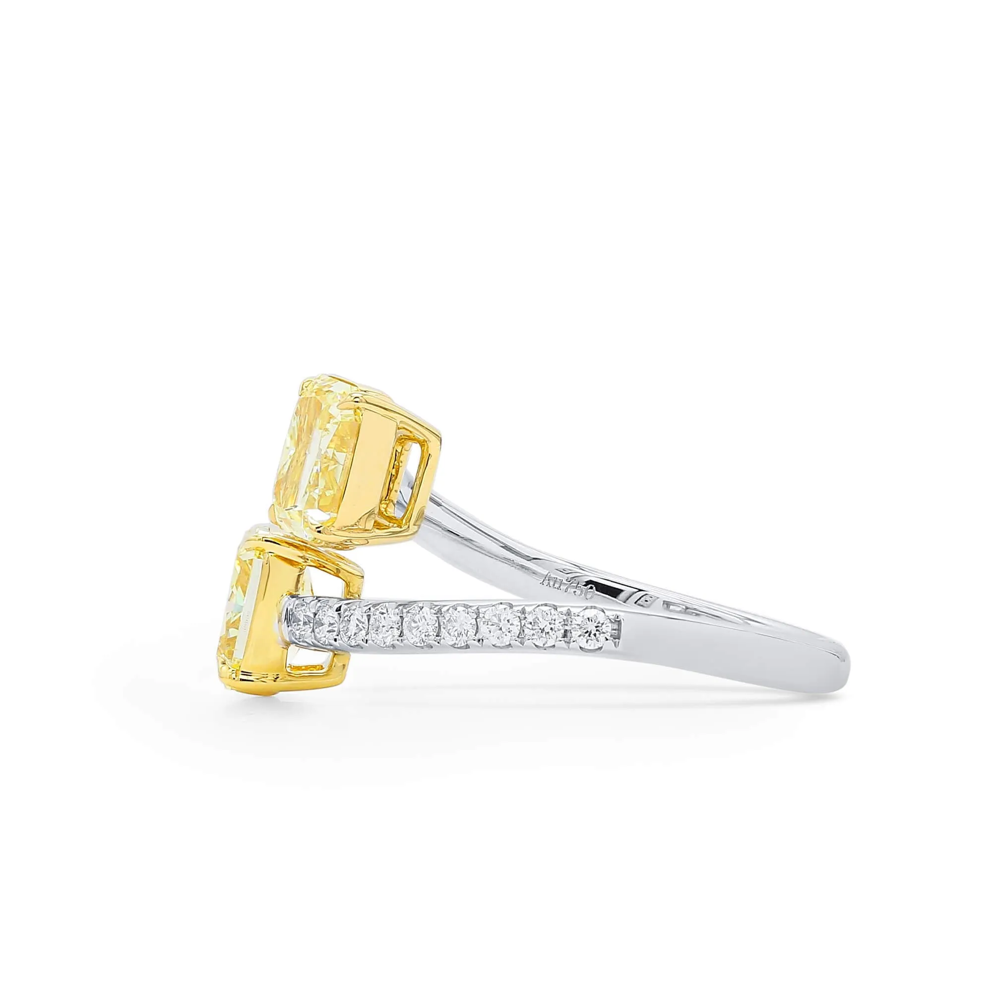 Fancy Light Yellow Diamond Ring, 2.28 Ct. TW, Radiant shape, GIA Certified,Rings Colored Diamond