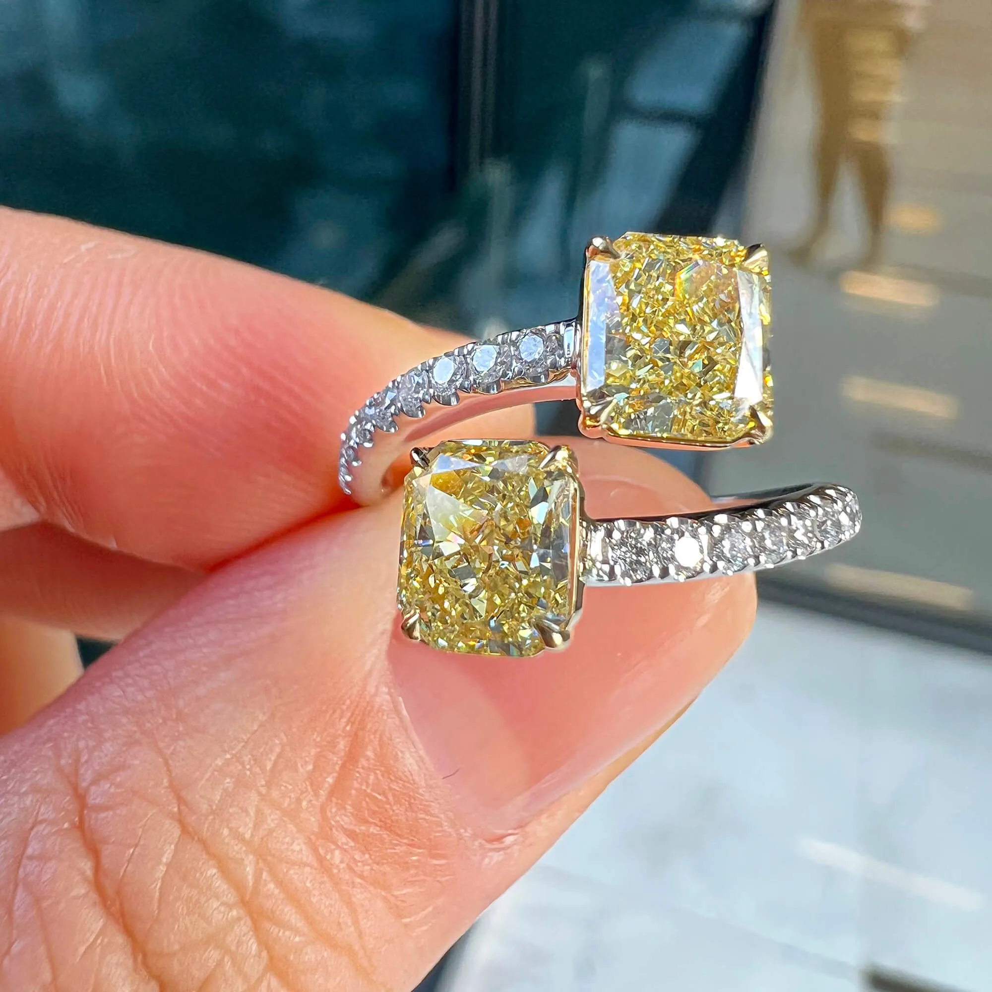 Fancy Light Yellow Diamond Ring, 2.28 Ct. TW, Radiant shape, GIA Certified,Rings Colored Diamond