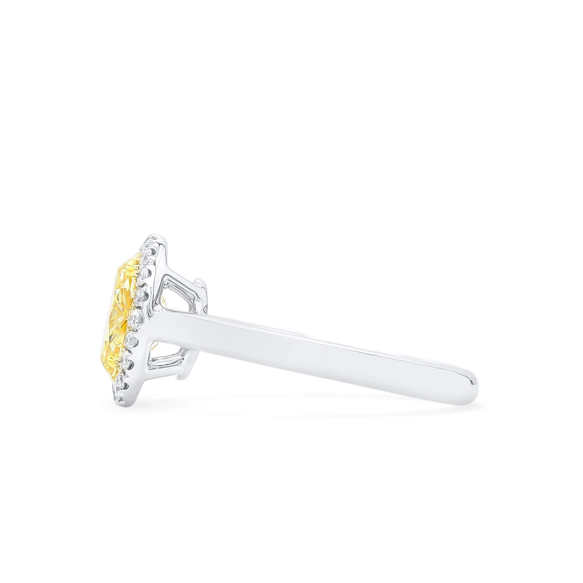 Fancy Yellow Diamond Ring, 1.71 Ct. TW, Oval shape, GIA Certified,Rings Colored Diamond
