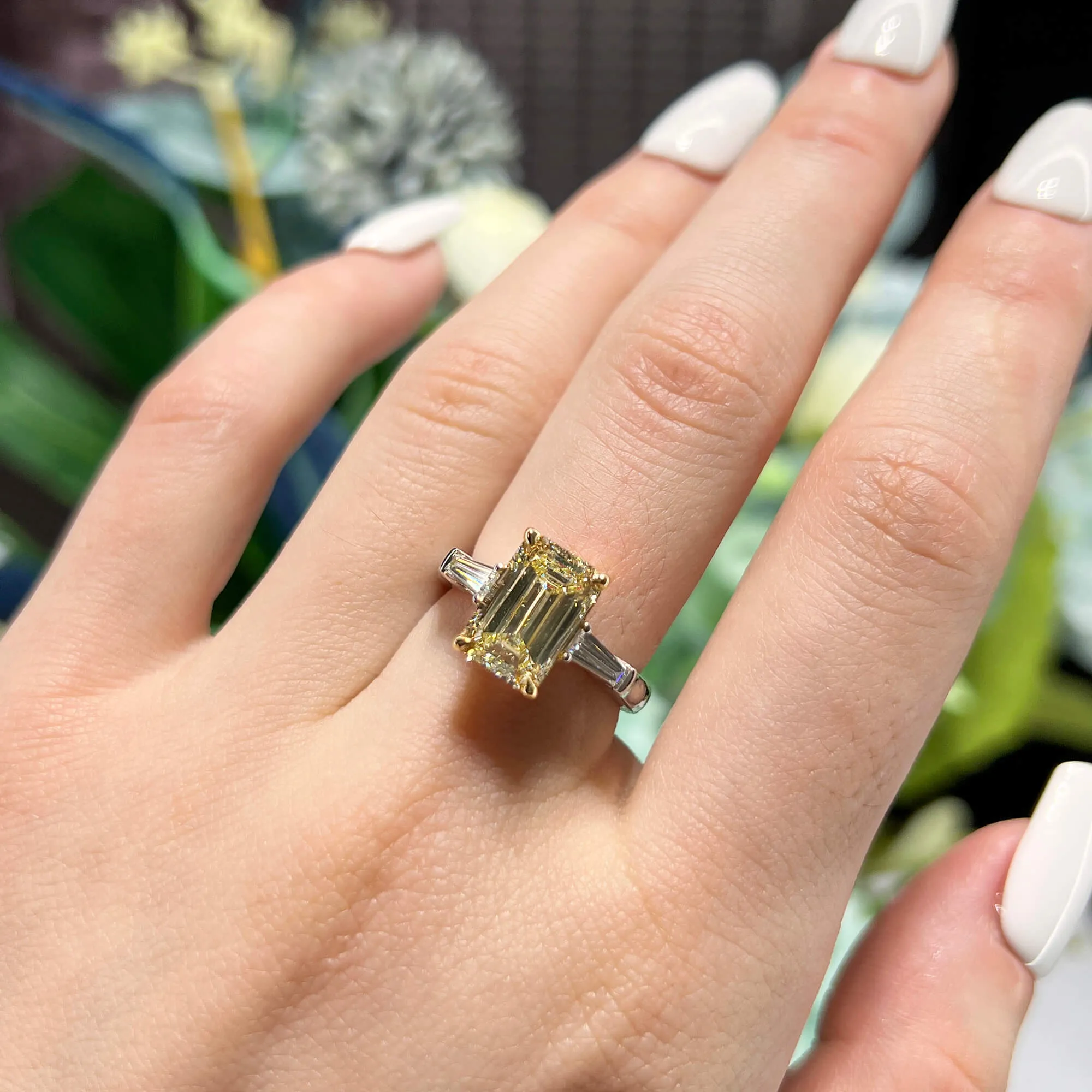 Light Yellow (U-V) Diamond Ring, 3.33 Ct. TW, Emerald shape, GIA Certified,Rings Jewelry