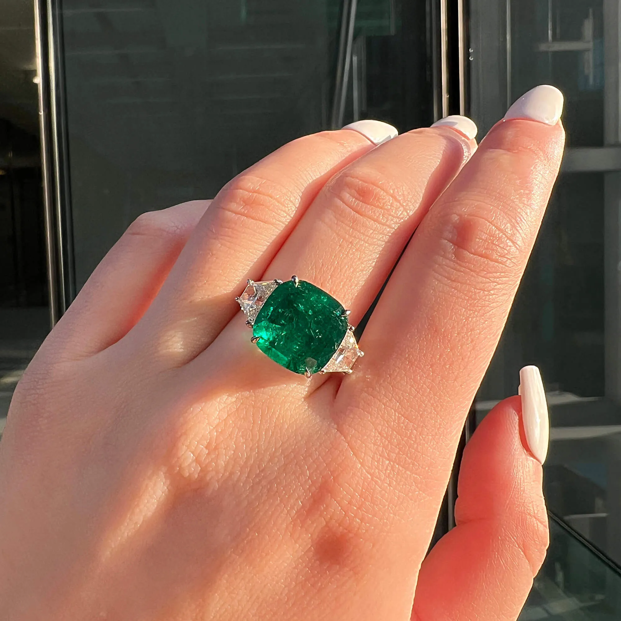 Natural Vivid Green Colombia Emerald Ring, 9.15 Ct. TW, Cushion shape GRS Certified,Emerald Rings