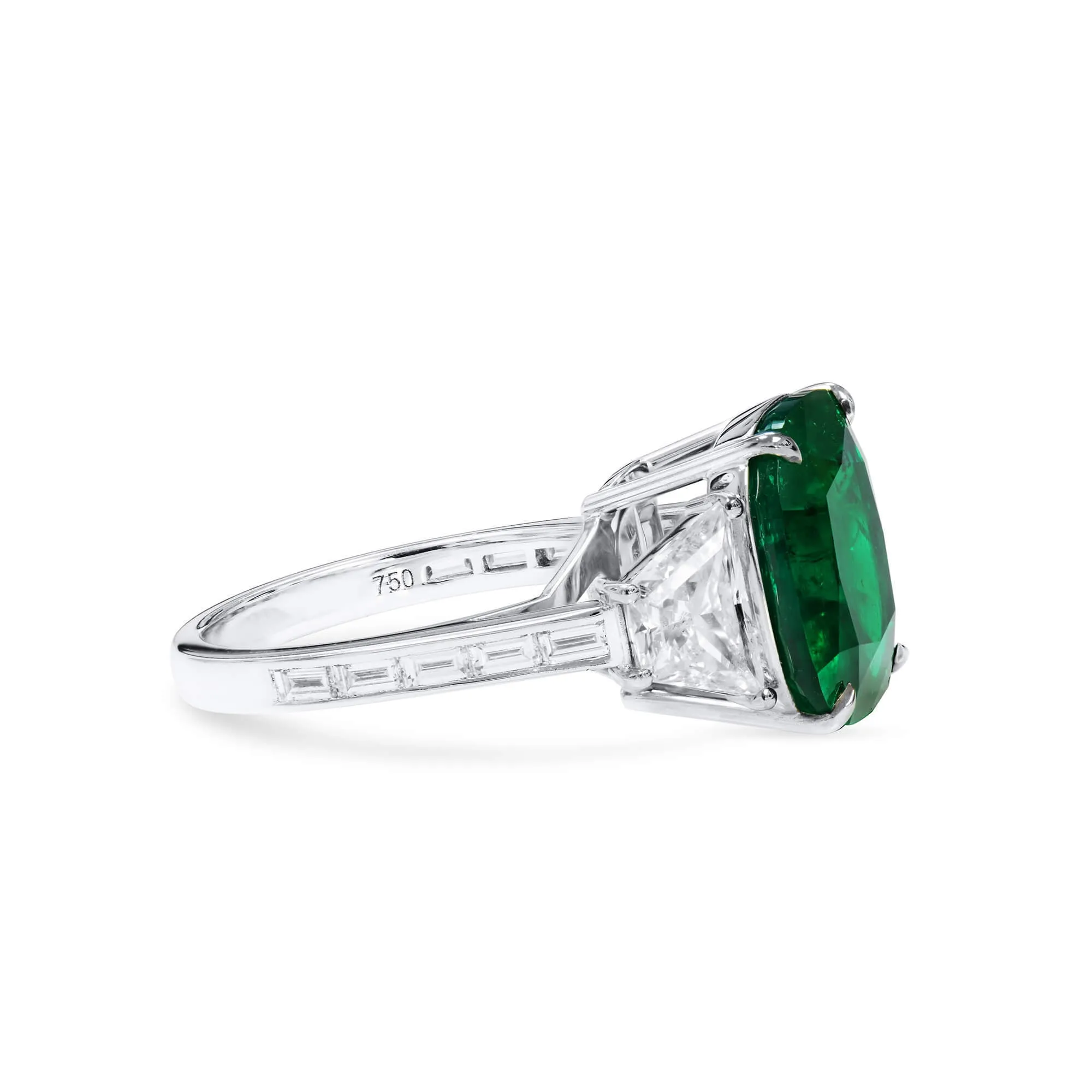 Natural Vivid Green Colombia Emerald Ring, 9.15 Ct. TW, Cushion shape GRS Certified,Emerald Rings