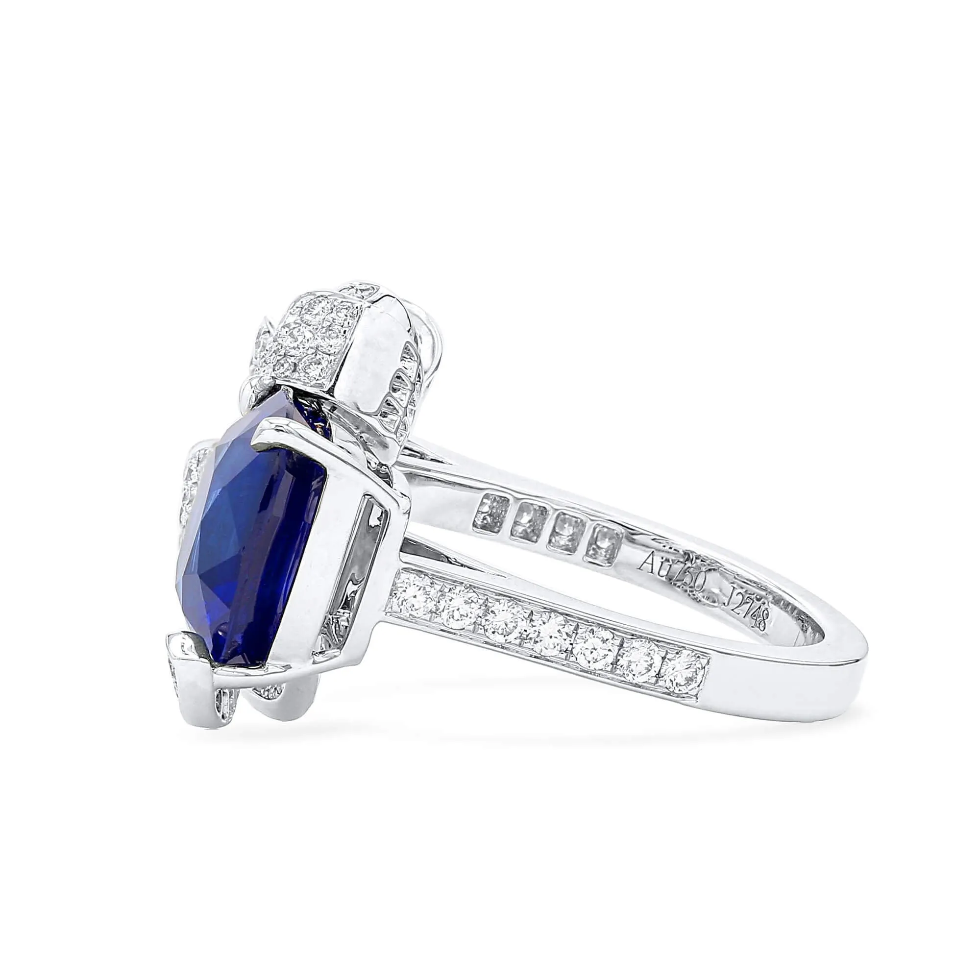 Vivid Blue Sri-lanka Sapphire Ring, 7.00 Ct. TW, Cushion shape GRS Certified,Sapphire Rings