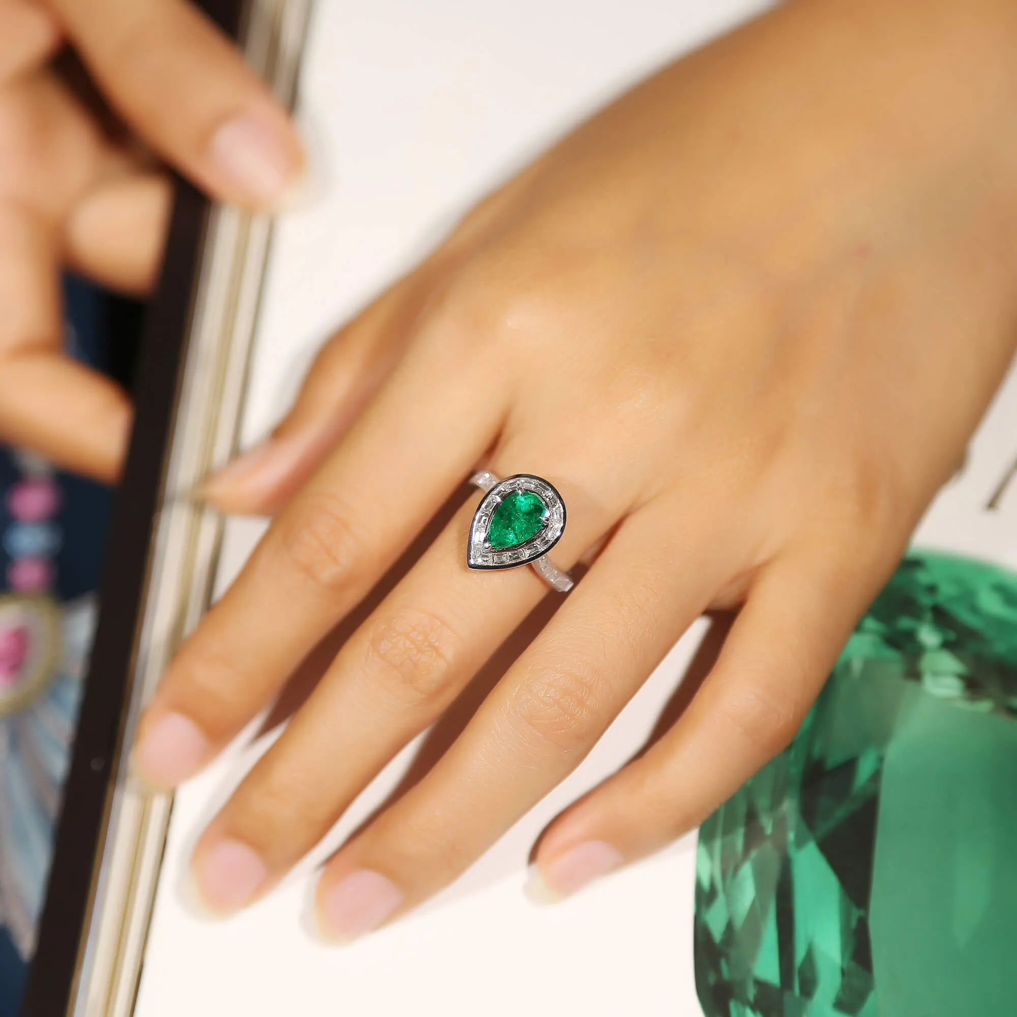 Vivid Green Colombian Emerald And Diamond Ring, 1.45 Ct. (2.48 Ct. TW), GRS2021-038574,Emerald Rings