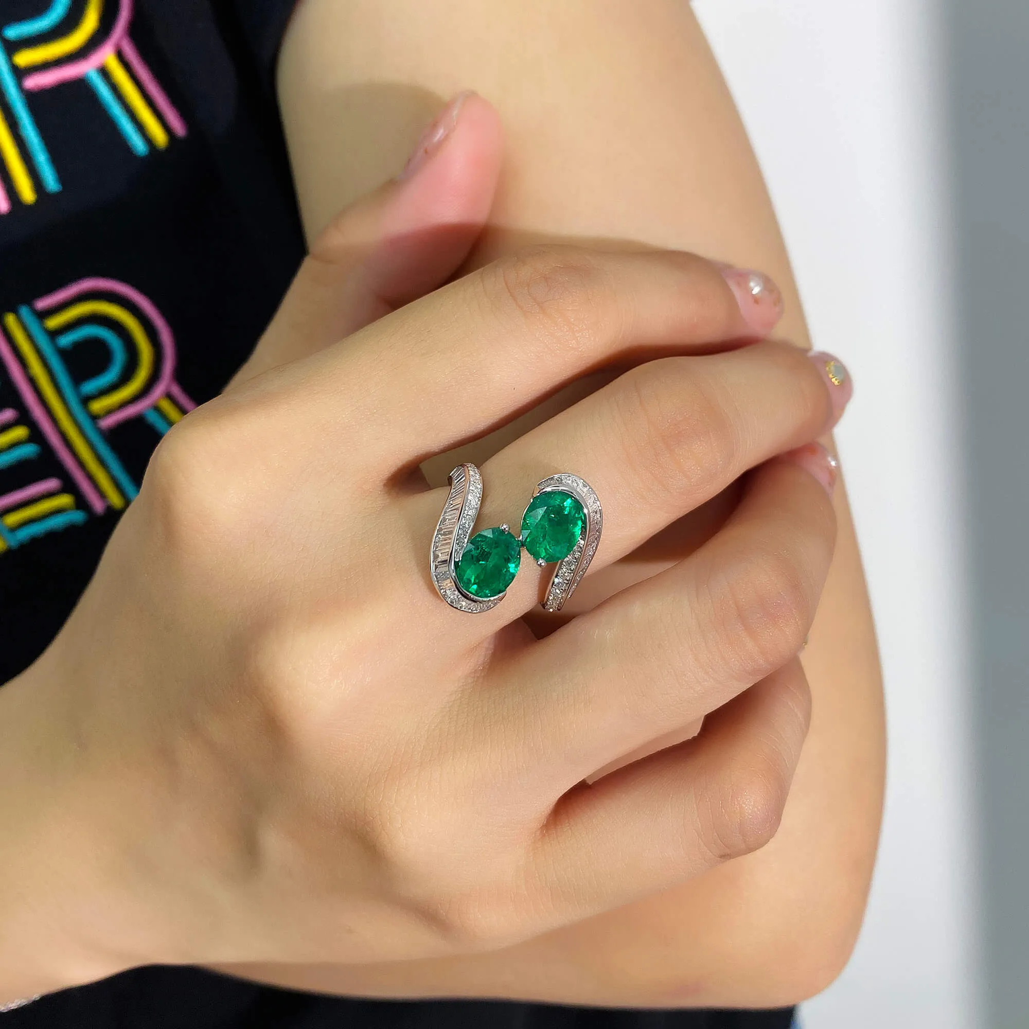 Vivid Green Colombian Emerald And Diamond Ring, 2.22 Ct. (3.47 Ct. TW), JCRG05512045,Emerald Rings