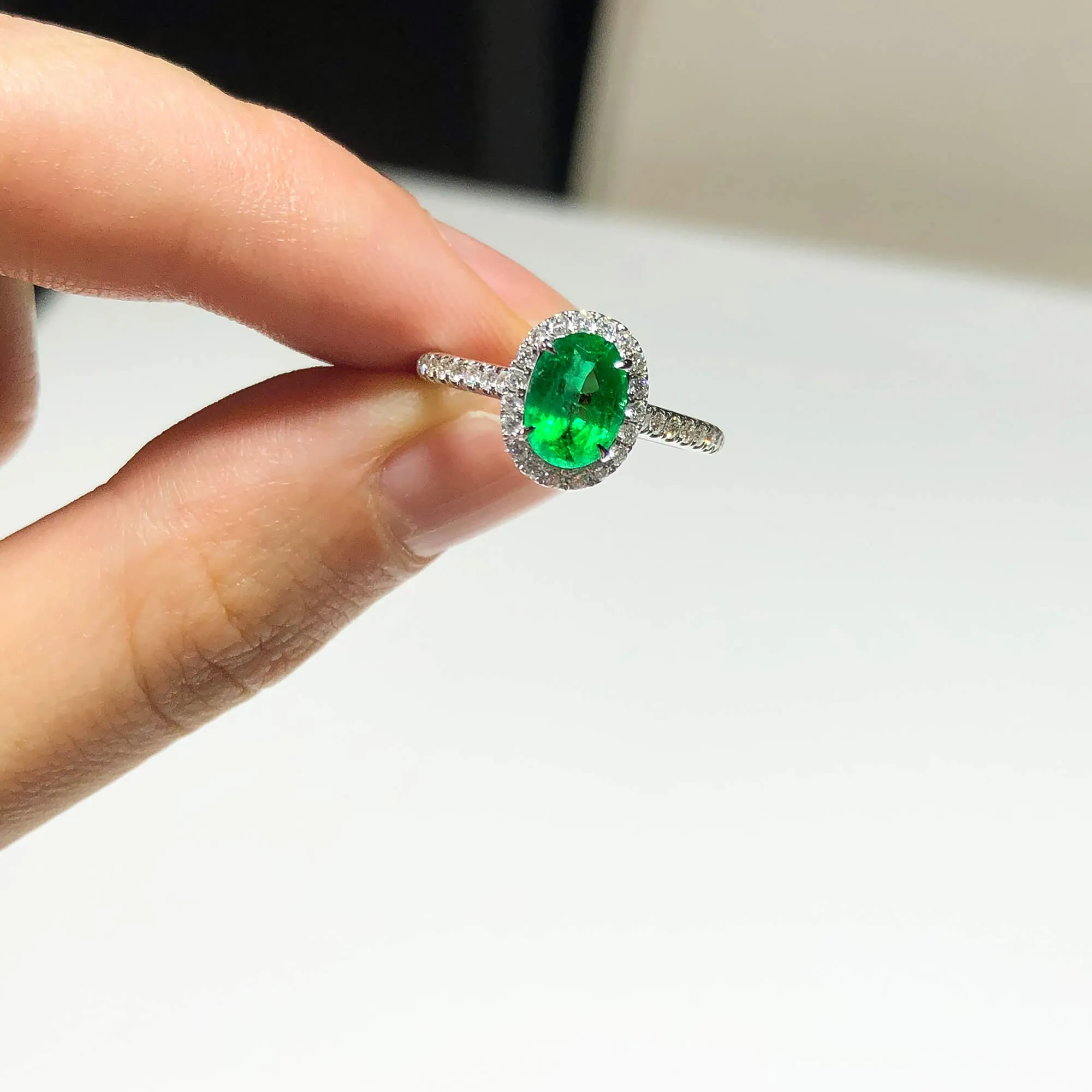 Vivid Green Emerald And Diamond Ring, 1.00 Ct. (1.27 Ct. TW), G2106160429,Emerald Rings